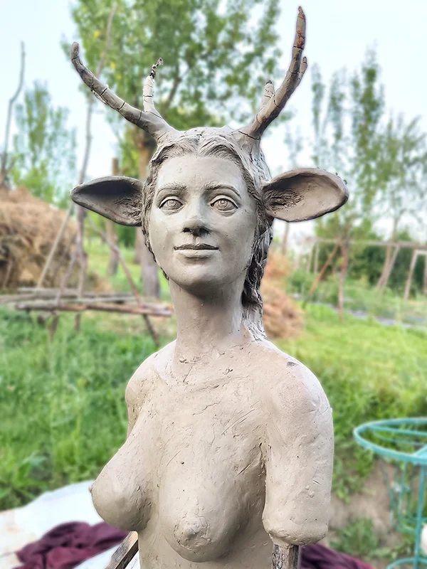 Freya - bust - imagine 3