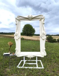 Rama supradimensionată – încadrăm amintiri